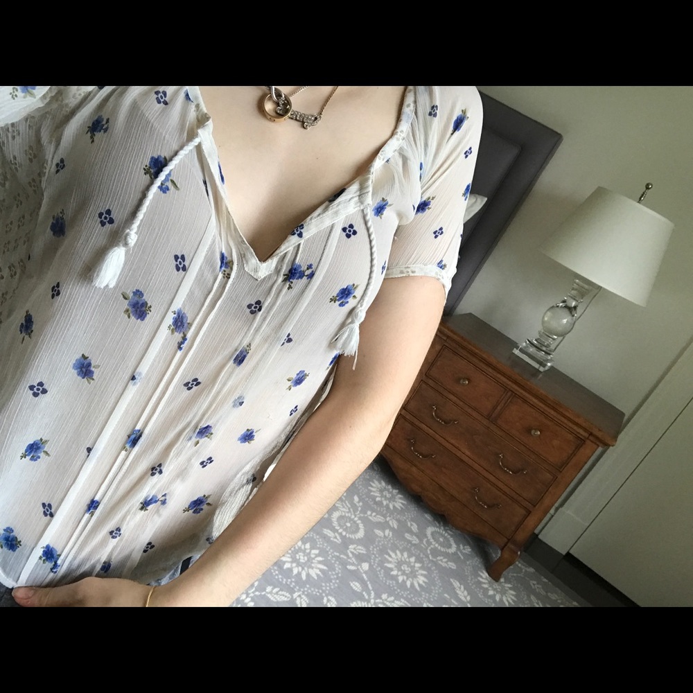 Floral patterned blouse